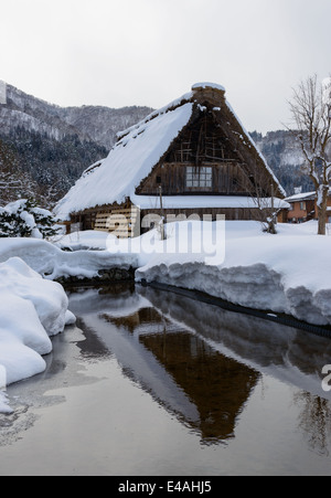 Villaggi storici di Shirakawa-go in inverno Foto Stock