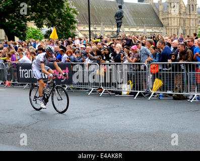 Londra, Regno Unito. 07 Luglio, 2014. Terza tappa del Tour de France porta a Londra a un punto morto. Credito: Rachel Megawhat/Alamy Live News Foto Stock