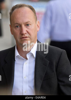 Londra REGNO UNITO. Il 7 luglio 2014. Gary Clarence arriva presso la Old Bailey come sua moglie Tania Clarence 42 anni ammette uccidendo i suoi tre giovani bambini disabili Credit: amer ghazzal/Alamy Live News Foto Stock