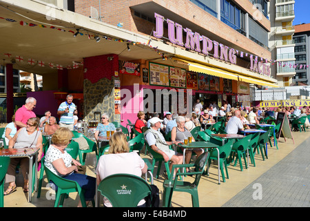 Jumping Jack Bar, Calle Gerona, Benidorm, Costa Blanca, Alicante provincia, il Regno di Spagna Foto Stock