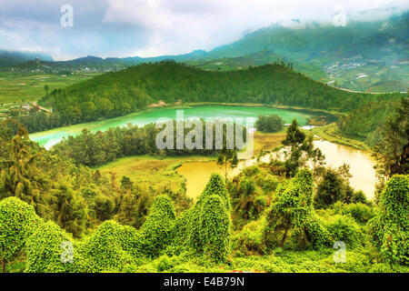 Telaga Warna e Cisaat Foto Stock