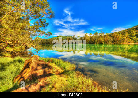 Telaga Warna lago Foto Stock