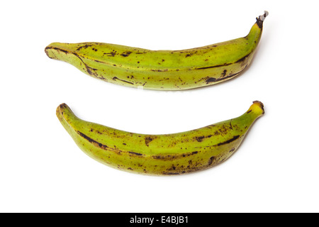 Banane plantano isolato su un bianco di sfondo per studio. Foto Stock