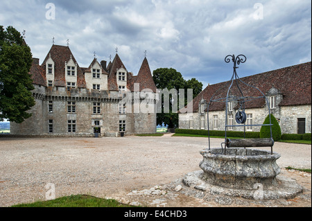 Il castello Château de Monbazillac e ex magazzino del vino, Dordogne, Aquitaine, Francia Foto Stock