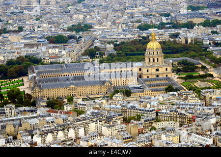 Les Invalides Torre Eiffel Parigi Francia Città delle Luci Europa FR Foto Stock