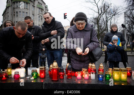 Cerimonia di lutto per le vittime del Euromaidan a Kiev, Lviv, Ucraina occidentale, Ucraina Foto Stock