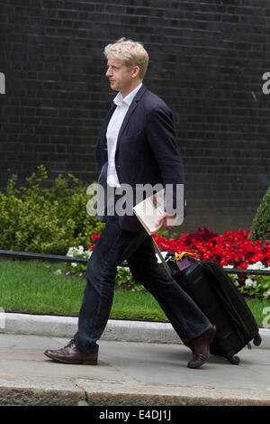 Westminster, Londra, Regno Unito. Il 9 luglio 2014. Jo Johnson mp conservatore per Orpington fratello del sindaco di Londra Boris Johnson arriva a Downing Street London Credit: amer ghazzal/Alamy Live News News Foto Stock