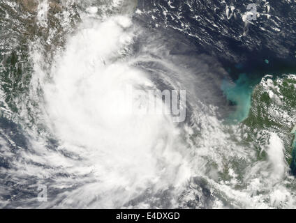 Uragano Dean, Messico, nel 2007, il vero colore immagine satellitare. Uragano Dean il 22 agosto 2007 su Veracruz, Messico. Era il Foto Stock