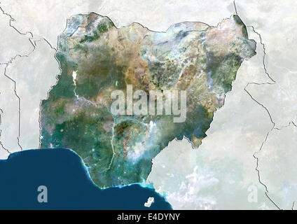 La Nigeria, True Color satellitare immagine con bordo e maschera Foto Stock