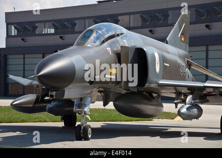 38 39 Luftwaffe (German Air Force) McDonnell Douglas F-4F Phantom II Photo By Ma - Foto 5