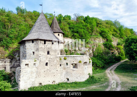 Il vecchio castello medievale (fortezza) in Kamianets-Podilskyi, Ucraina Foto Stock