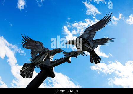 Malvern poiane uccelli scultura di metallo in Great Malvern da Walenty Pytel Foto Stock