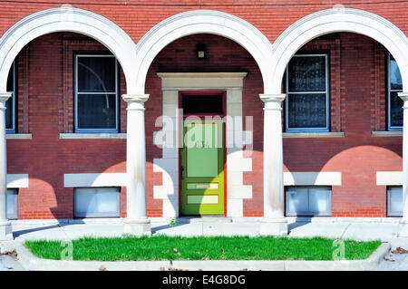 Stati Uniti Illinois Chicago Market Square apartments Pullman quartiere appartamento colonnate edifici che circondano il mercato coperto. Foto Stock