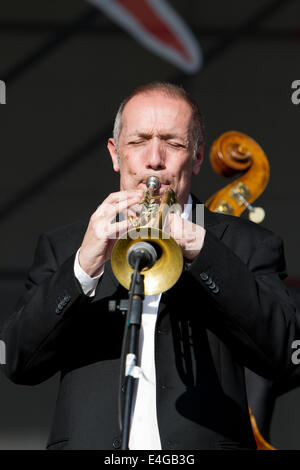 Italian trumpeter Giampaolo Casati giocando a Torino Jazz Festival. Foto Stock