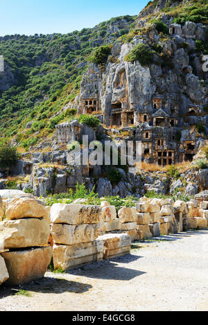 Le tombe rupestri di Myra, Antalya, Turchia Foto Stock