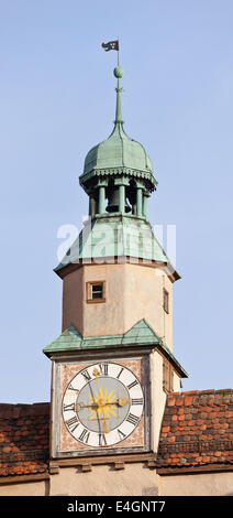 Vecchia Torre della fortificazione della città di Rothenburg ob der Tauber in Germania. Foto Stock