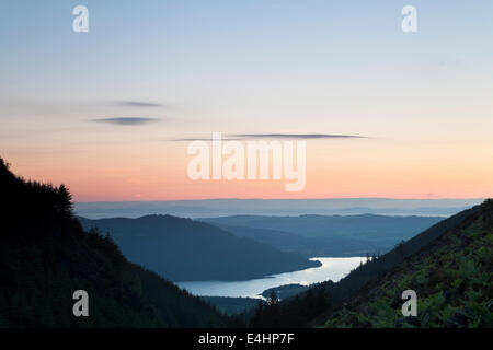 Tramonto sul lago Bassentwaite da vicino Dodd, Cumbria, Regno Unito Foto Stock