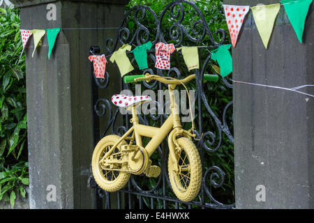 Harrogate si prepara per le Tour de France Luglio 2014 Foto Stock
