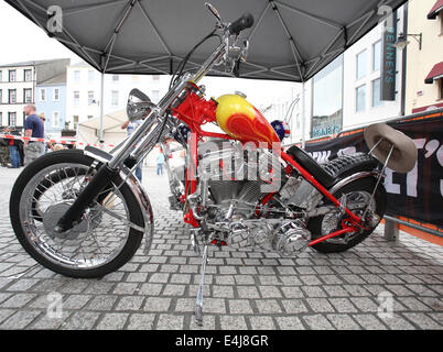 Waterford, Irlanda. 13 Luglio, 2014. Waterford Bike Fest 2014, l'annuale Bike fest che ora attira centinaia di appassionati di bici dal Regno Unito, l'Irlanda e l'Europa continentale. Credito: Ian Shipley/Alamy Live News Foto Stock