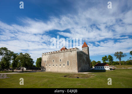 Il castello di Kuressaare nell isola di Saaremaa, western Estonia Foto Stock