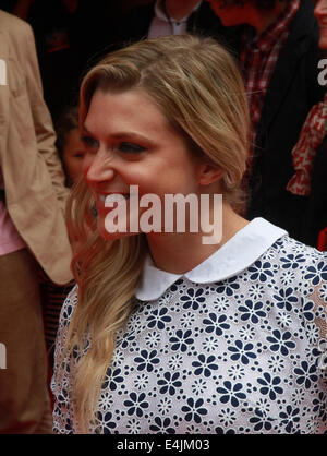 Londra, UK, 13 luglio 2014. Anna Williamson assiste la prima mondiale di "Pudsey il film' a VUE Leicester Square a Londra, Foto Stock