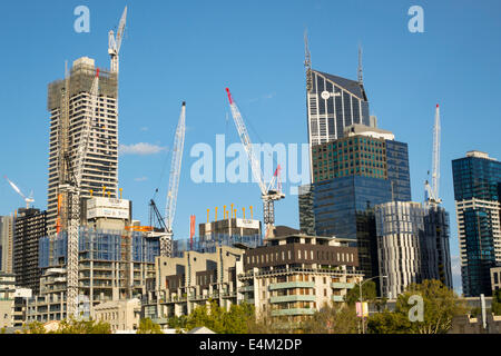 Melbourne Australia, grattacieli alti grattacieli costruire edifici, skyline della città, grattacieli, in costruzione nuova, sito, gru, AU140318 Foto Stock