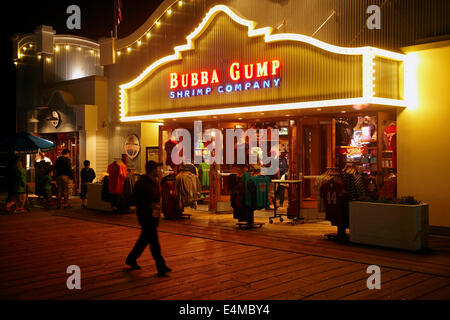 Bubba Gump Shrimp Company, Santa Monica Pier, Santa Monica, Los Angeles, California, Stati Uniti d'America Foto Stock