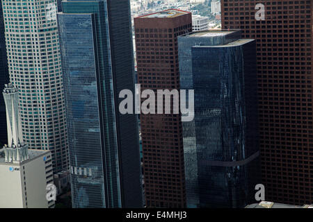 Grattacieli di Downtown Los Angeles, US Bank Tower, due California Plaza, KPMG Tower, uno di California Plaza, Wells Fargo Tower Foto Stock