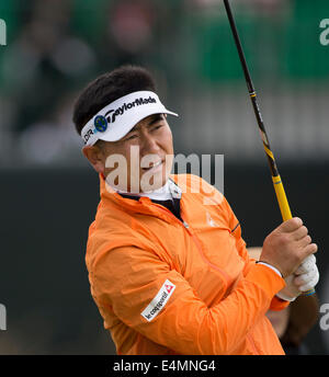 Hoylake, UK. 14 Luglio, 2014. L'apertura. Ye Yang [K] durante la sua pratica rotonda. Credito: Azione Sport Plus/Alamy Live News Foto Stock