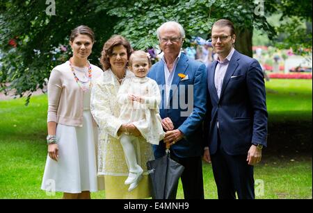 Solliden, 14-07-2014 King Carl Gustav, Regina Silvia, Crown Princess Victoria, Prince Daniel e la principessa Estelle trentasettesimo compleanno della Principessa Ereditaria Vittoria di Svezia presso il castello di Solliden RPE/Albert Nieboer// /dpa - Nessun servizio di filo- Foto Stock