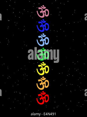 Om colorati / aum nella colonna dei chakra Foto Stock
