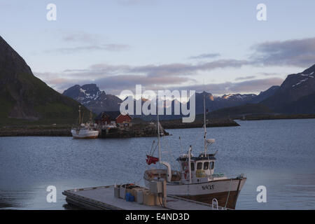 La pesca cutter in Ramberg, Norvegia Foto Stock