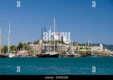 Castello di Bodrum bult dai Cavalieri Ospitalieri nel xv secolo, bodrum, Turchia, Asia. Foto Stock