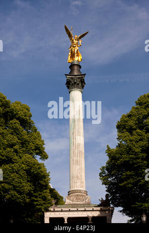 L Angelo della Pace monumento nel sobborgo di Monaco di Bogenhausen Monaco di Baviera, Germania Foto Stock