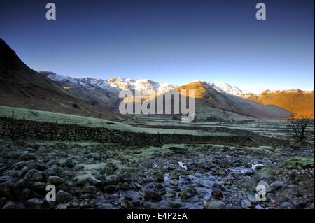 Neve oltre il Lake District Fells Foto Stock