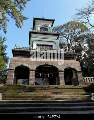 Gate a Oyama JInja (Oyama santuario) nella città di Kanazawa, Ishikawa Prefettura, Giappone Foto Stock