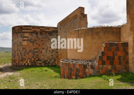 Parete della città, ex capitale armena Ani, Kars, Via della Seta, Anatolia Orientale Regione, Anatolia, Turchia Foto Stock