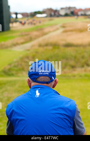 Hoylake, UK. 16 Luglio, 2014. L'Open di Golf Il Maresciallo del corso che si affaccia sul primo foro al Royal Liverpool Golf, Merseyside, Regno Unito Foto Stock