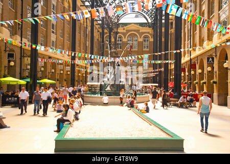 Il fieno la Galleria,Londra,UK Foto Stock