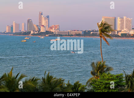 La baia di Pattaya Thailandia Foto Stock