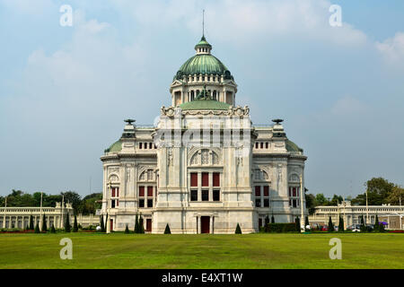 Ananta Samakhom trono Hall di Bangkok Foto Stock