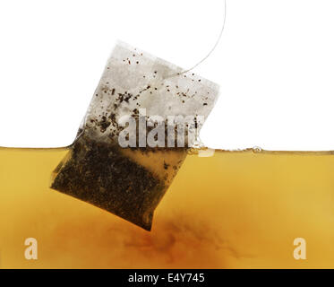 Sacchetto da tè in acqua Foto Stock