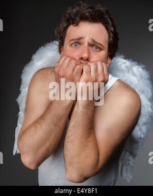 Il sig. Angelo con ali bianche Foto Stock