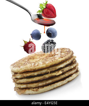 Frittelle con frutti di bosco Foto Stock