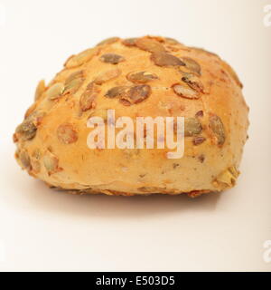 Crostini di golden rotolo con i semi di girasole Foto Stock