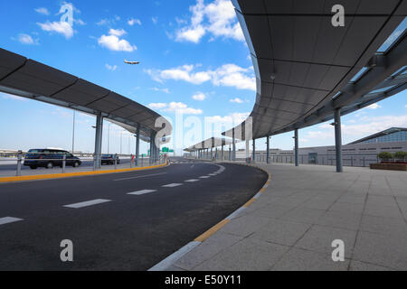 Fermata autobus per l'aeroporto Foto Stock