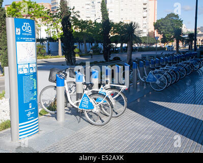 Bicicletta málagabici schema di condivisione del centro di Malaga, Spagna Foto Stock