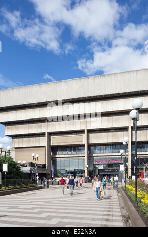 Il Paradise Forum e la vecchia Biblioteca centrale di Birmingham, (ora demolita 2016) Birmingham, Inghilterra, Regno Unito Foto Stock