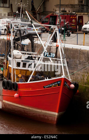 Isola di Man, Ramsey, centro città, barca da pesca Venture ancora ormeggiato a West Quay Foto Stock