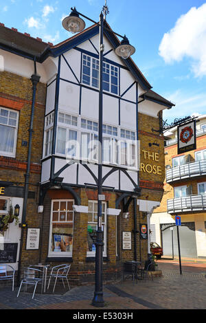 Il Pub Rose, King Street, Maidenhead, Royal Borough of Windsor e Maidenhead, Berkshire, Inghilterra, Regno Unito Foto Stock